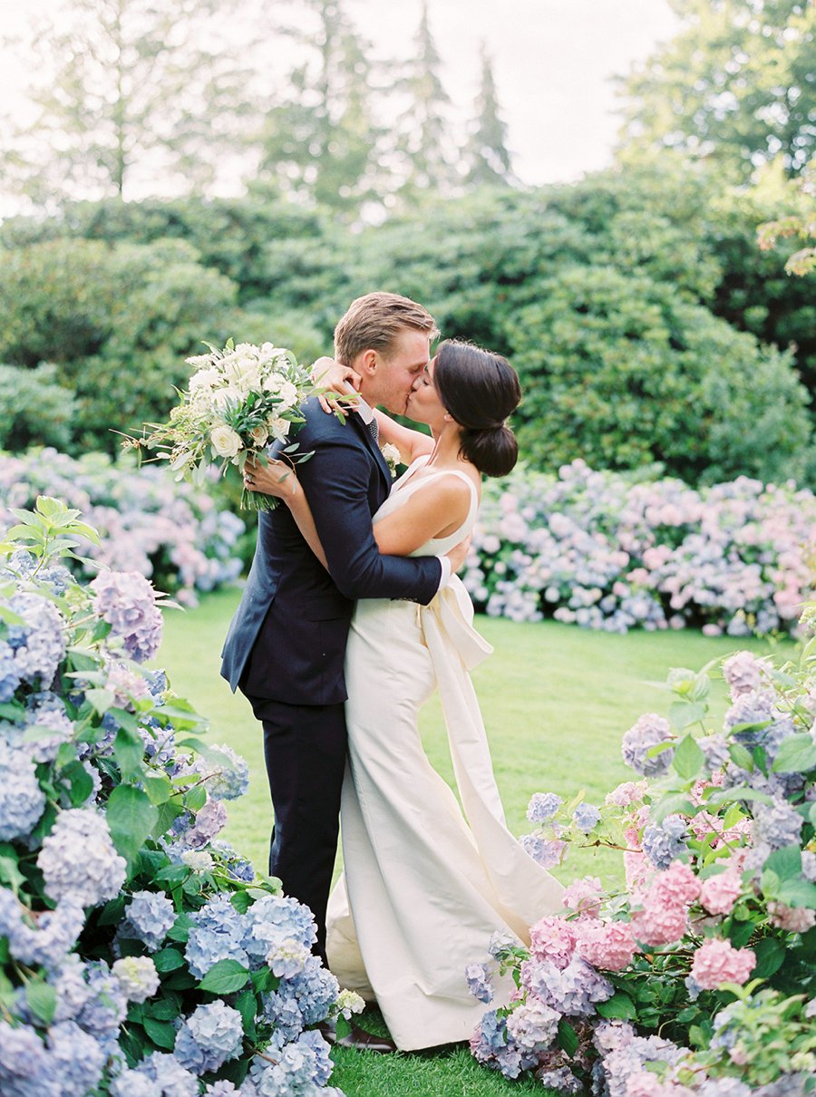 Garden wedding at Norrviken photographed by 2 Brides Photography