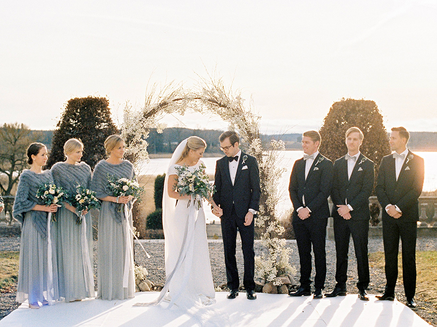 3 Reasons Why I love Outdoor weddings and you should too