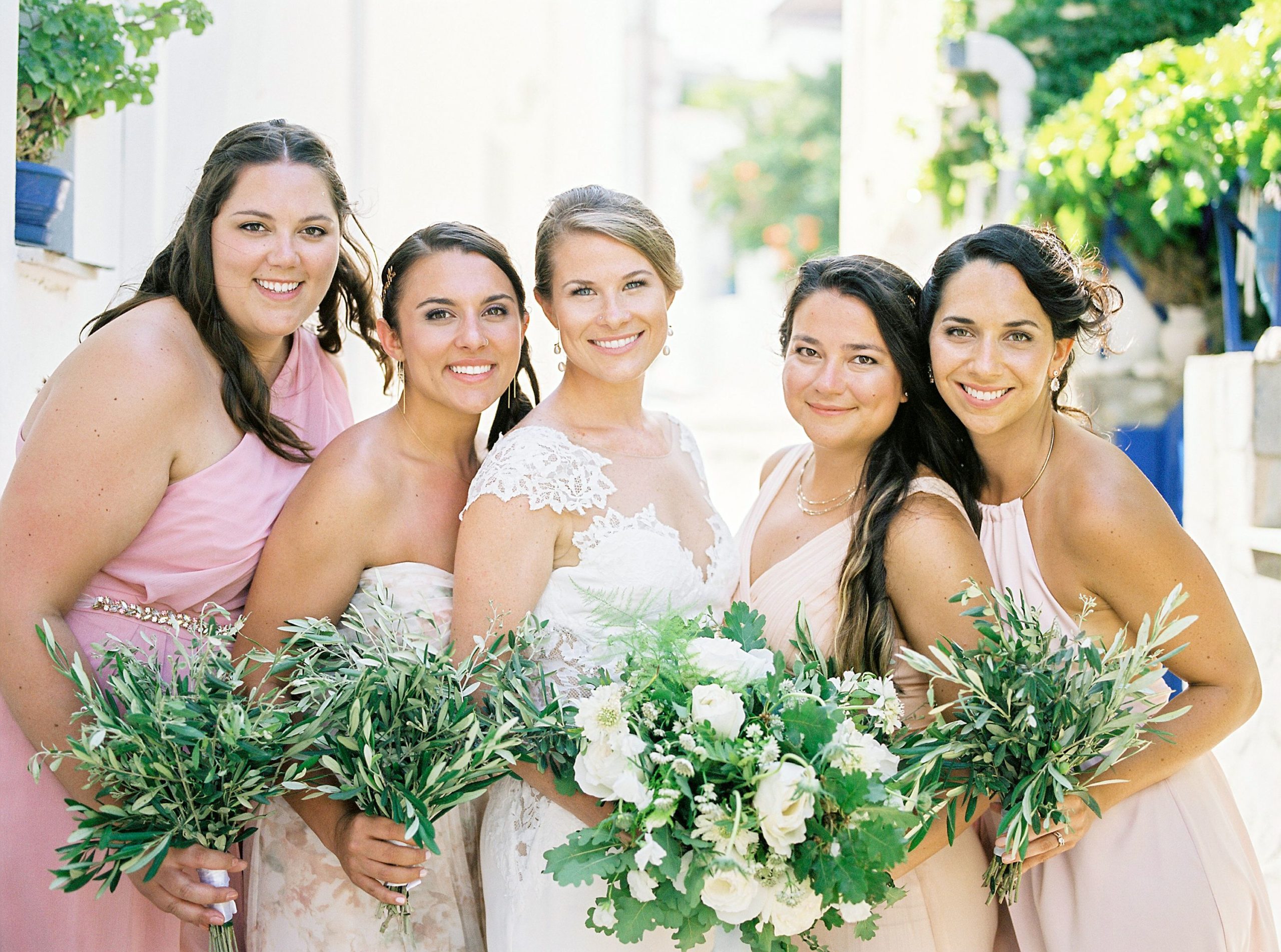 Wedding Day Tip For Bridesmaids For Better Photos
