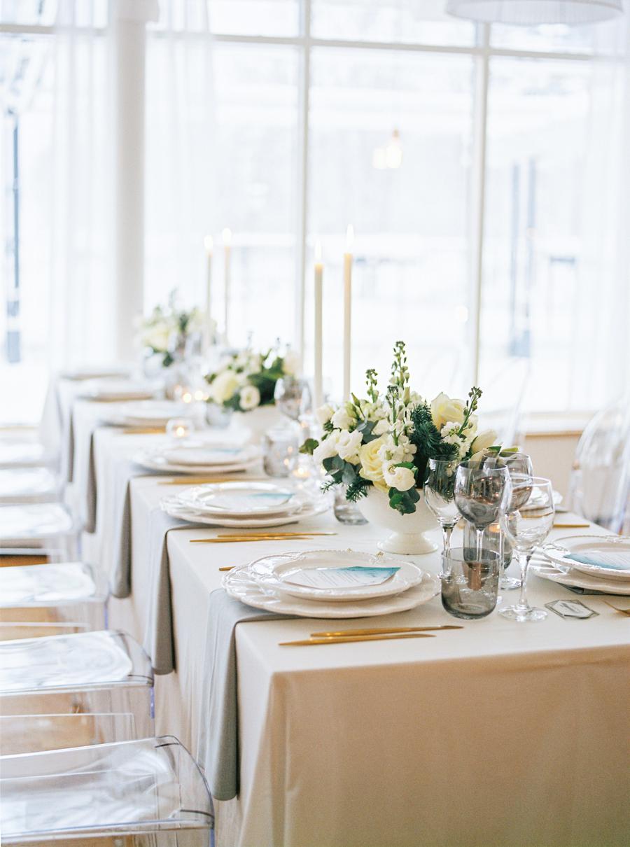 table decor winter wedding