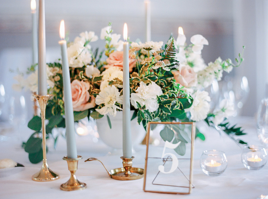 Blush and dusty blue wedding table arrangements