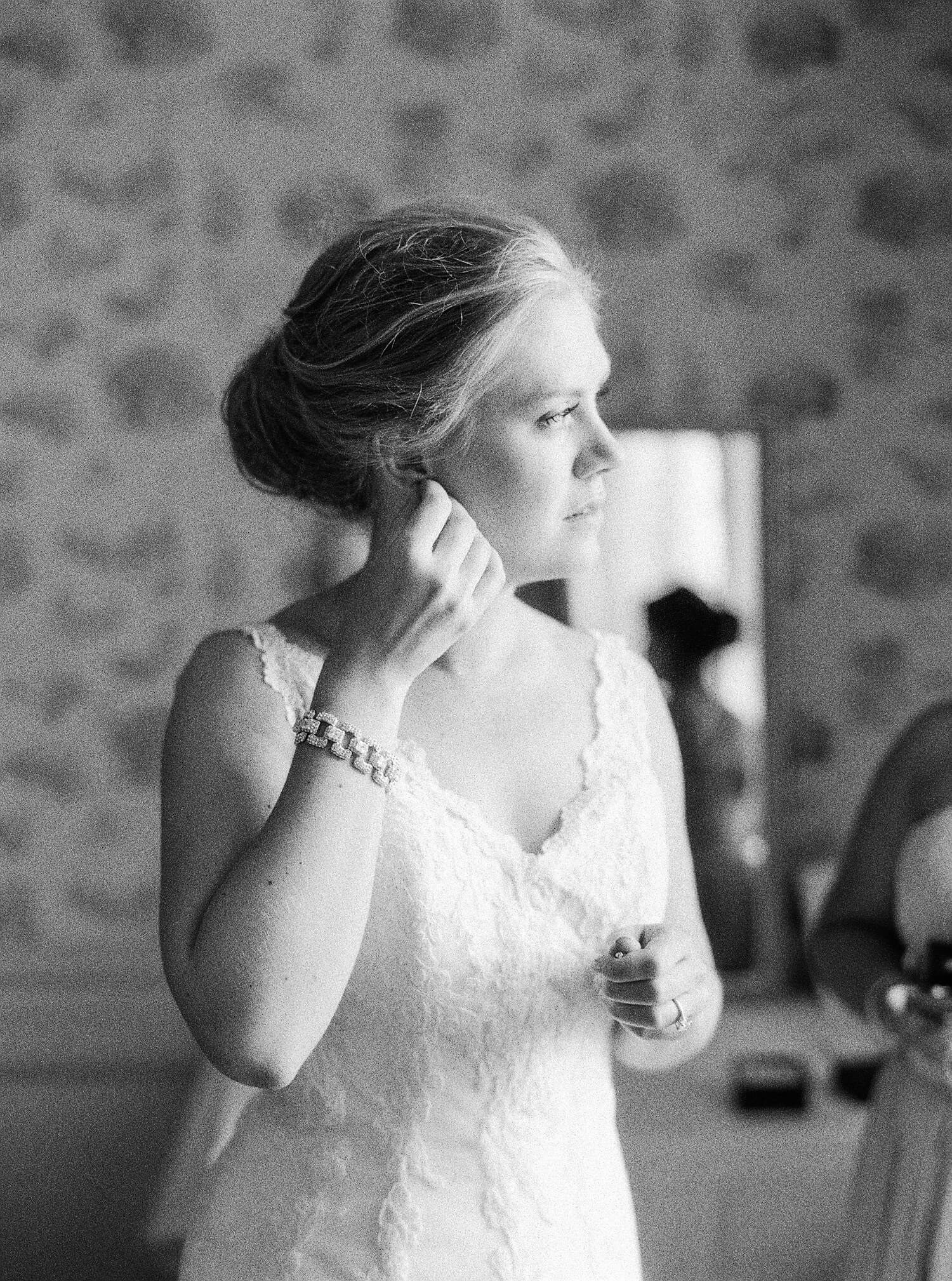 Rånäs Slott black and white wedding photos