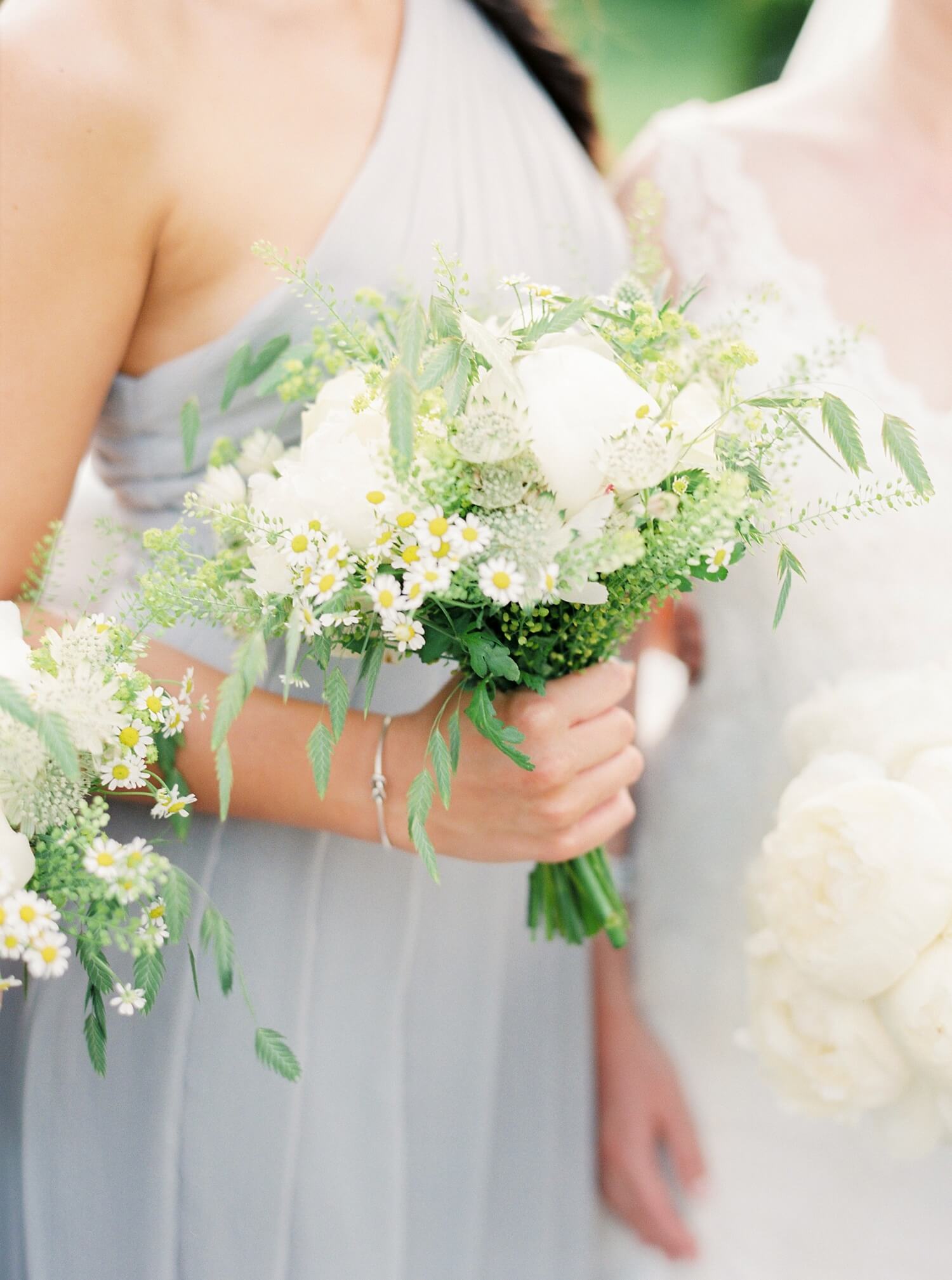 Swedish Midsummer wedding bouquet ideas